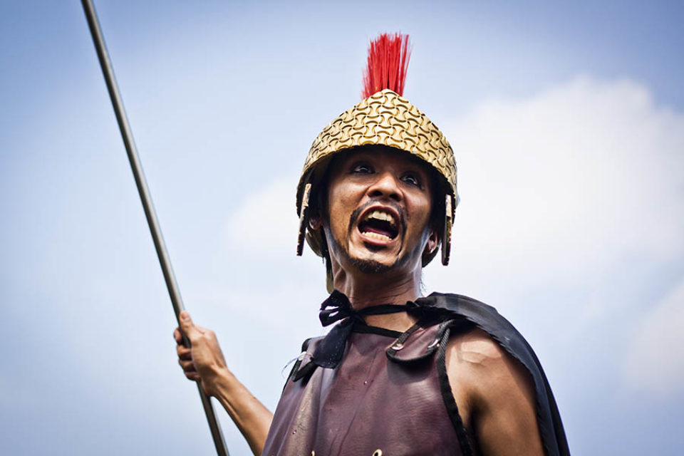 Roman centurion shouting