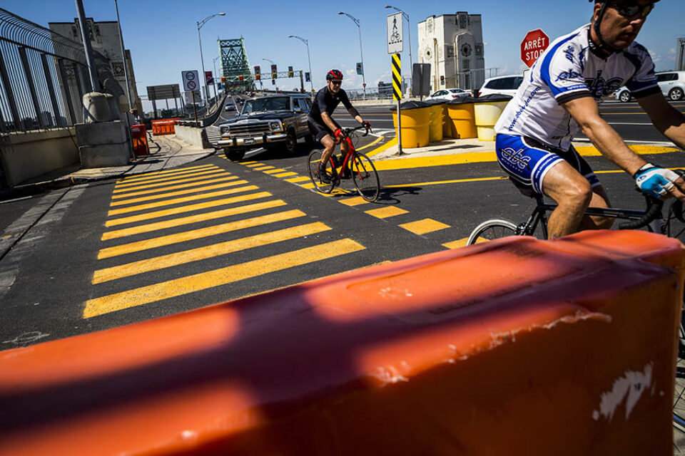 Cyclists Jacques Cartier Bridge