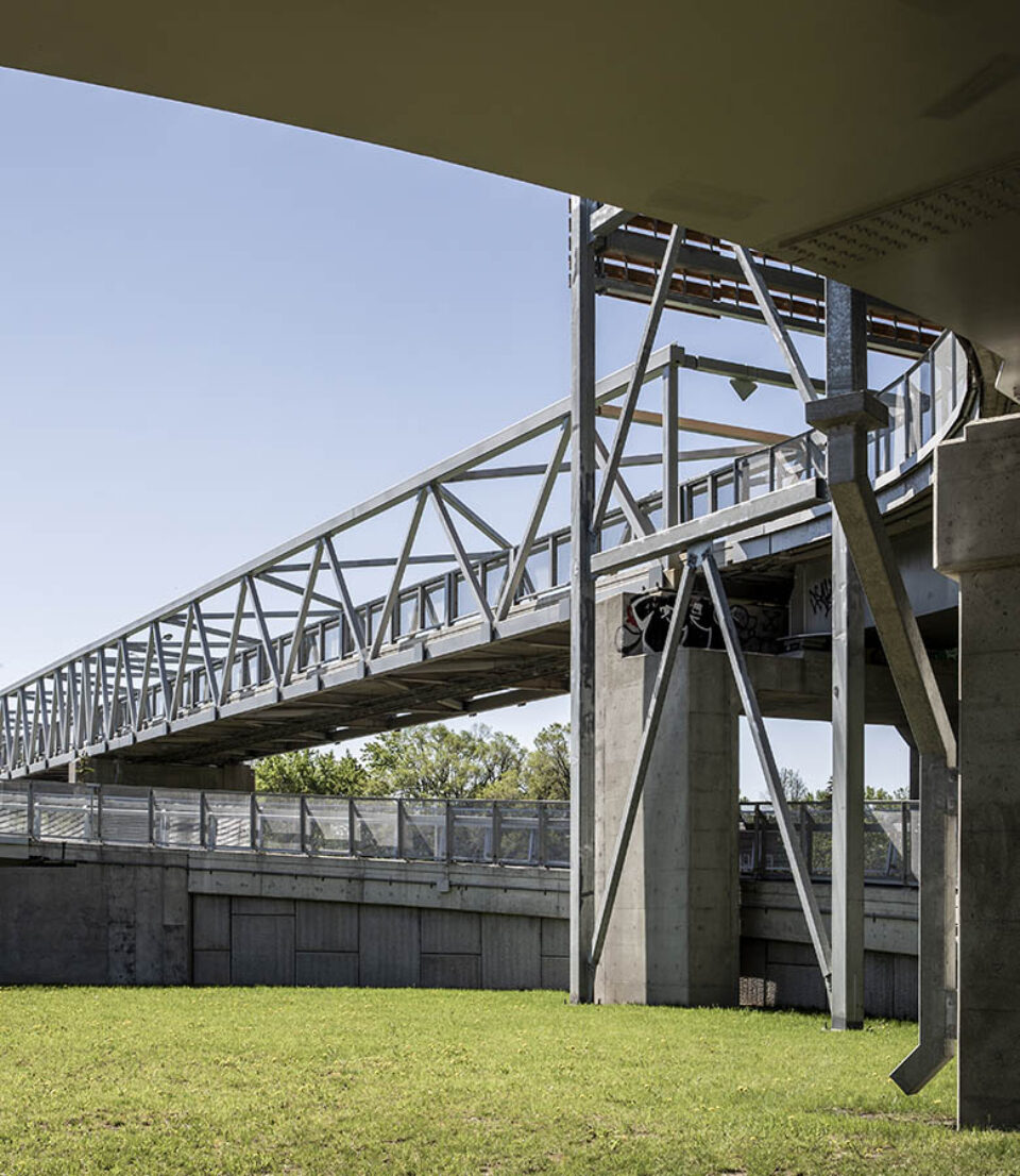 Passerelle Normandie, Longueuil