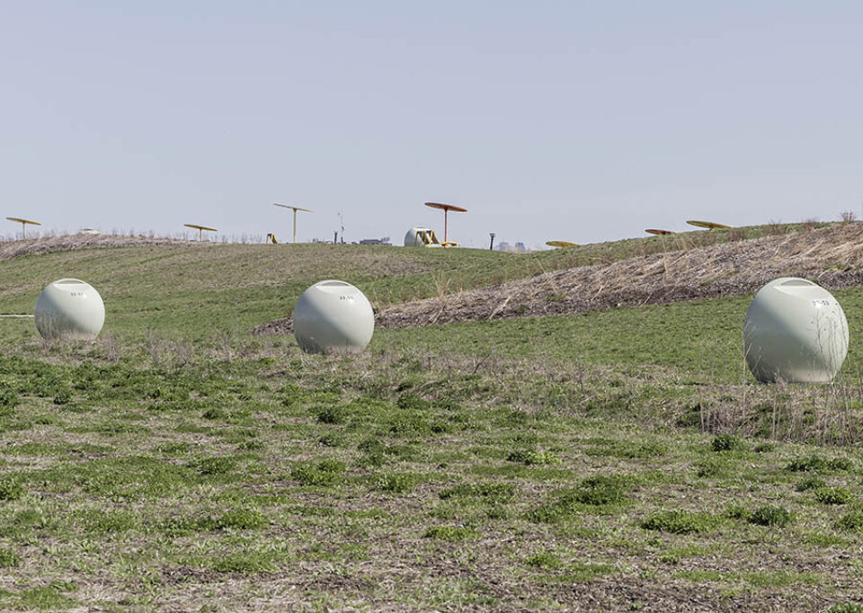 White spheres and landscape architecture, Parc Frederic-Back - Montreal photographer